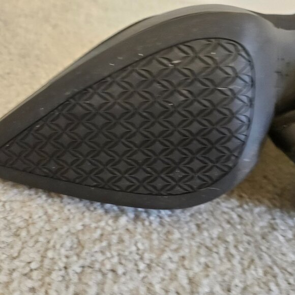 Cosy Island SassyMove Pointed Toe Black Ankle Boots - Picture 5 of 7